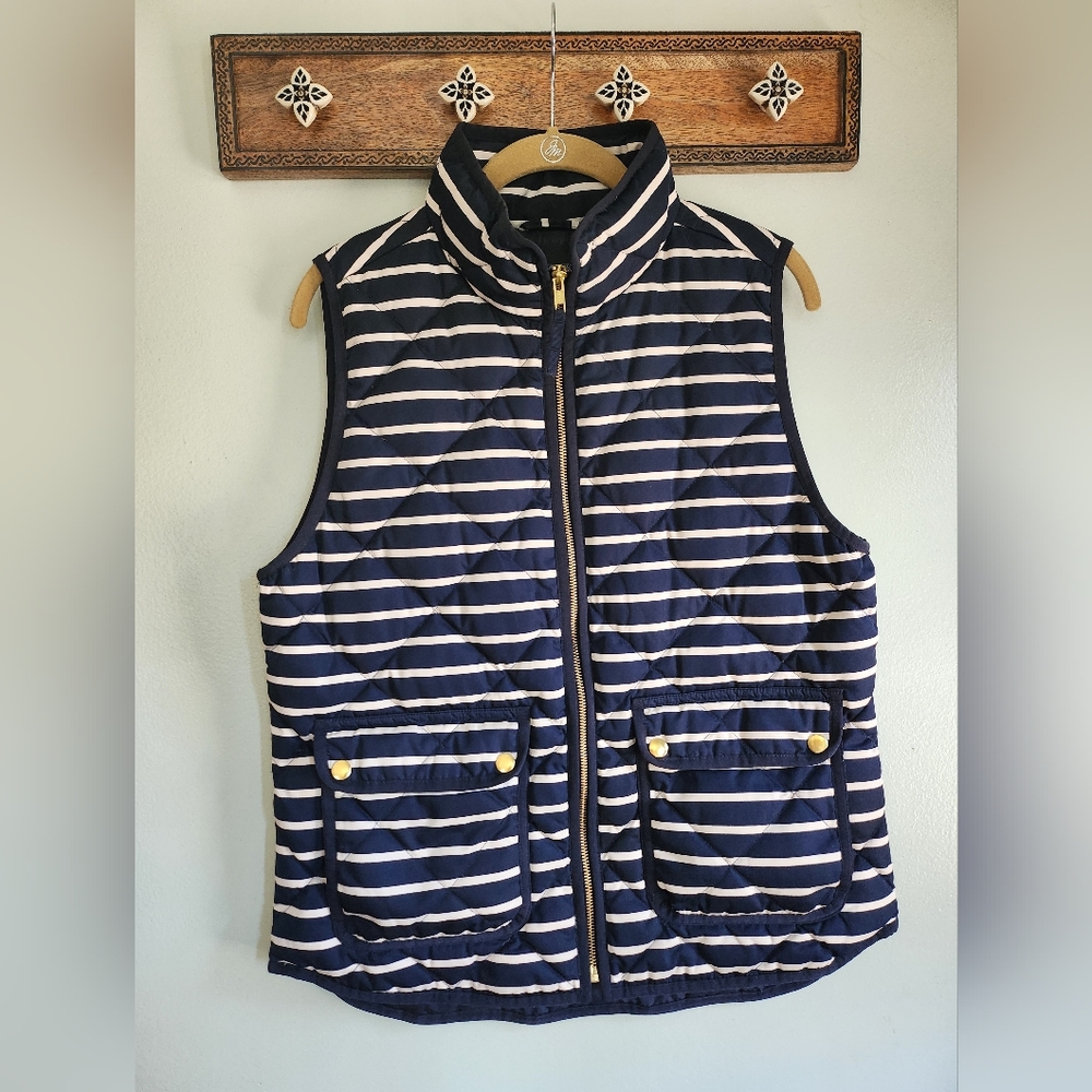 J CREW Women Navy Blue Striped Quilted Puffer Vest SIZE M